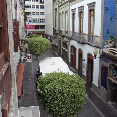 B&B Downtown House 2*